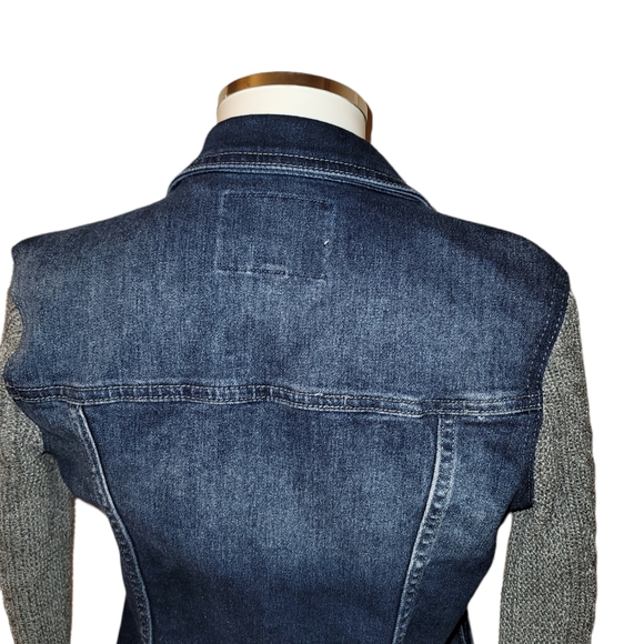 Jean jacket - Picture 8 of 15